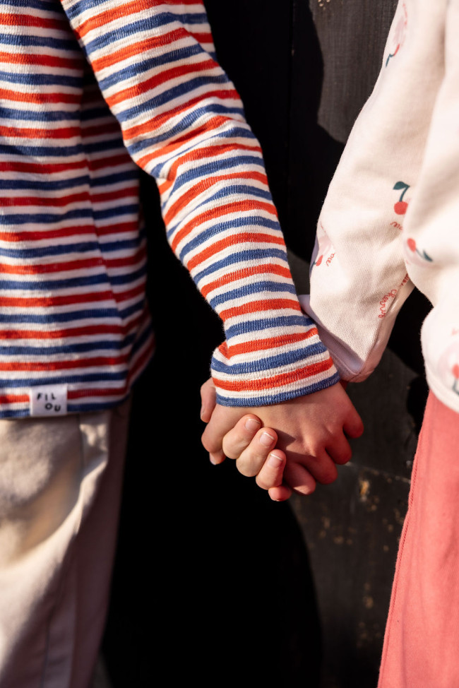 Sweater stripe red blue