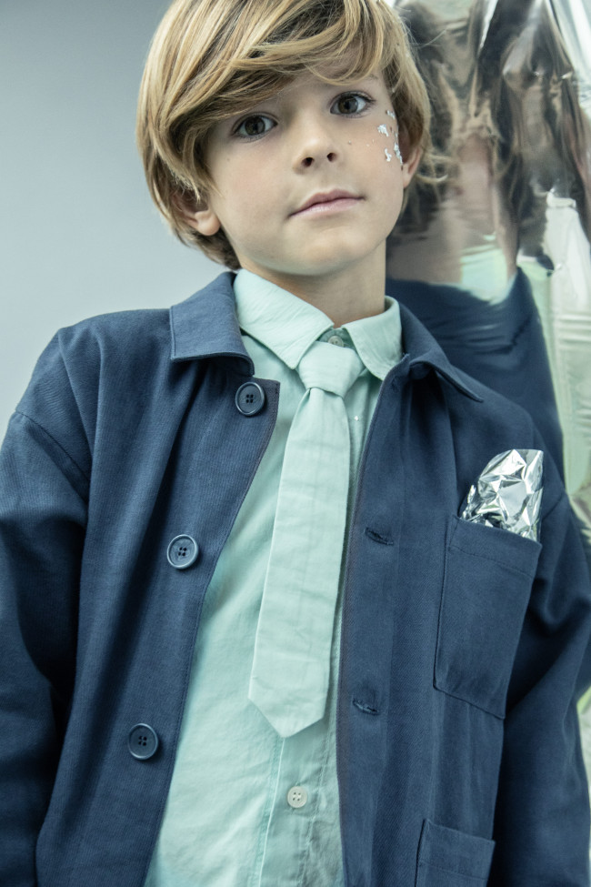 Shirt with tie glacier