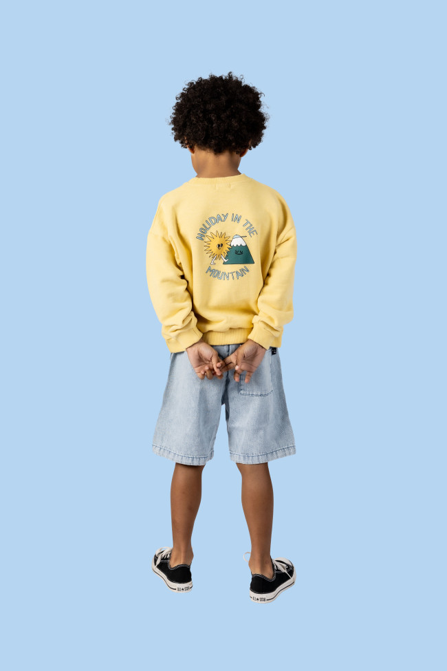 Sweater montagne vacances jaune bleu