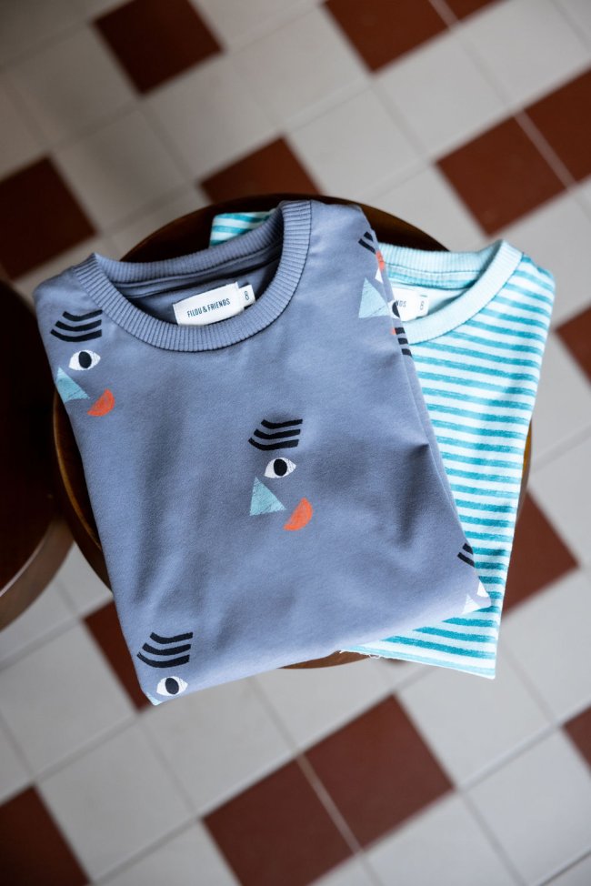 T-shirt garçon gris