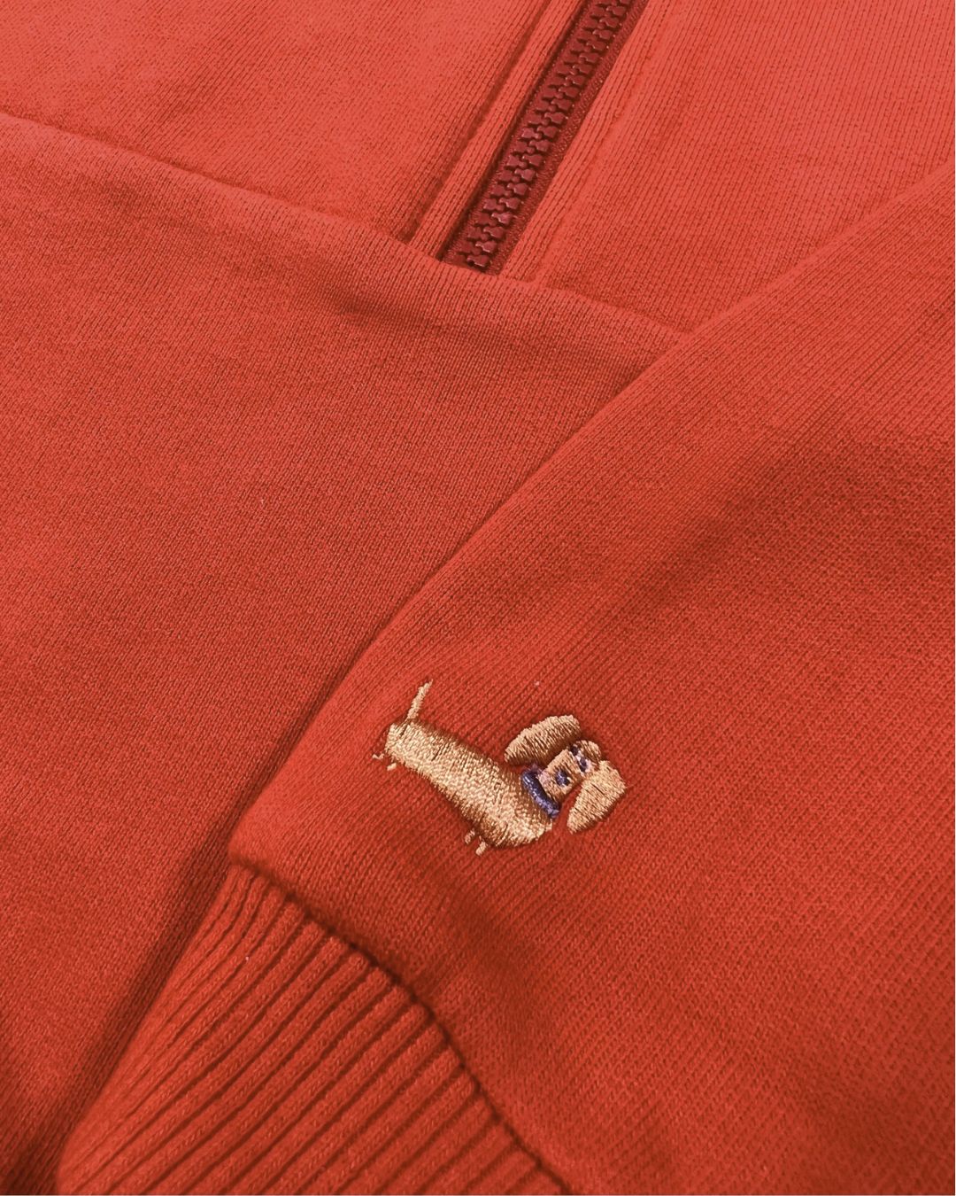 Sweater zipper rust