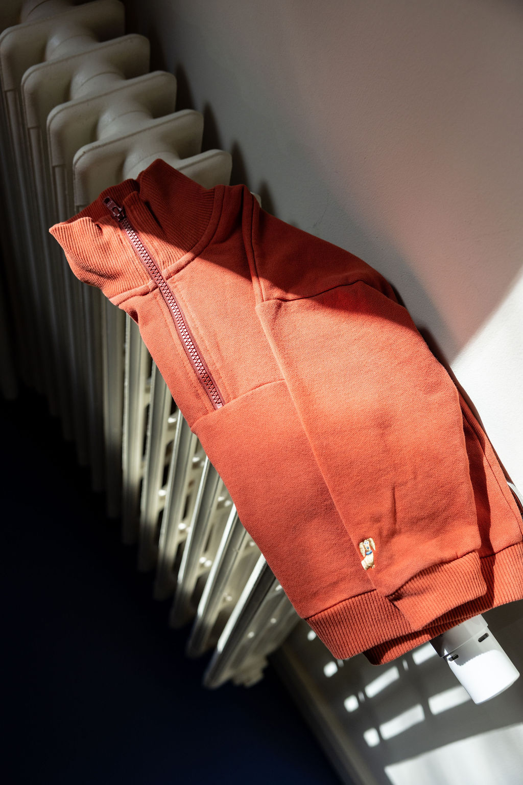 Sweater zipper rust