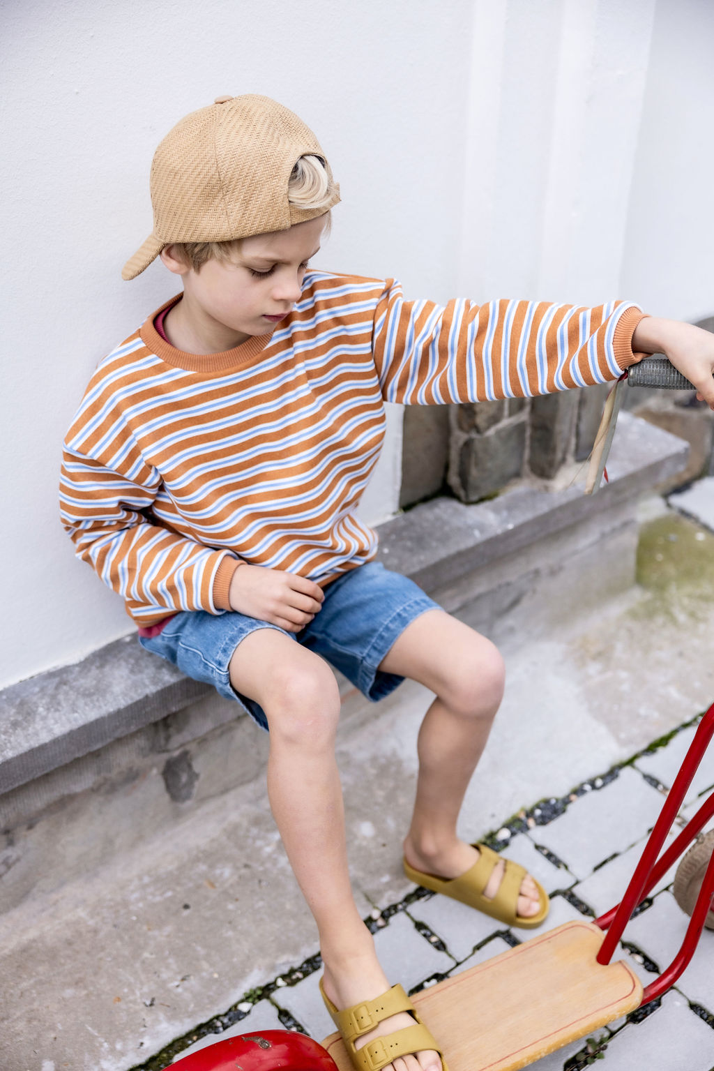 Sweater stripe light brown