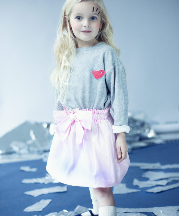 Sweater heart eye lichtgrijs 